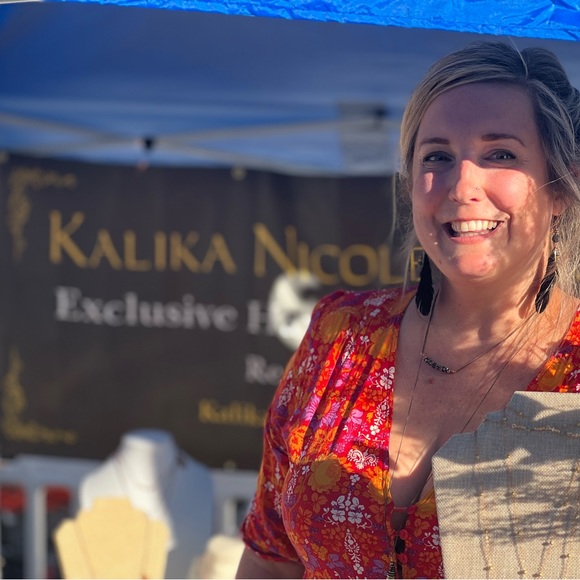 Meet your Posher, Kalika - Picture 2 of 9